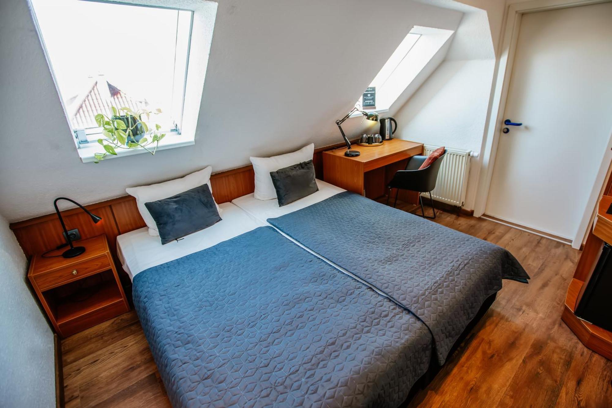 Hotel Und Restaurant Gartenstadt แอร์ฟวร์ท ภายนอก รูปภาพ