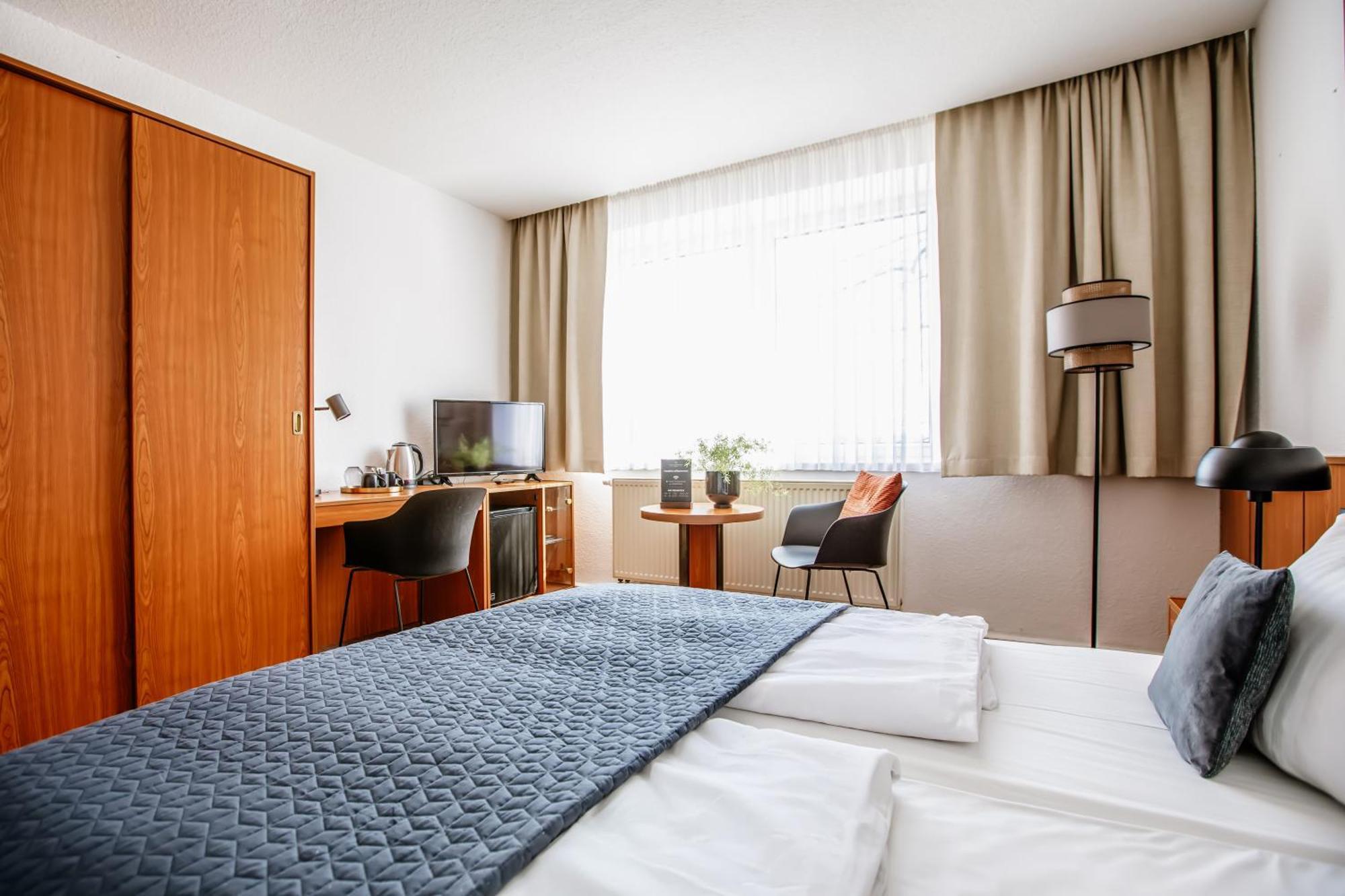 Hotel Und Restaurant Gartenstadt แอร์ฟวร์ท ภายนอก รูปภาพ