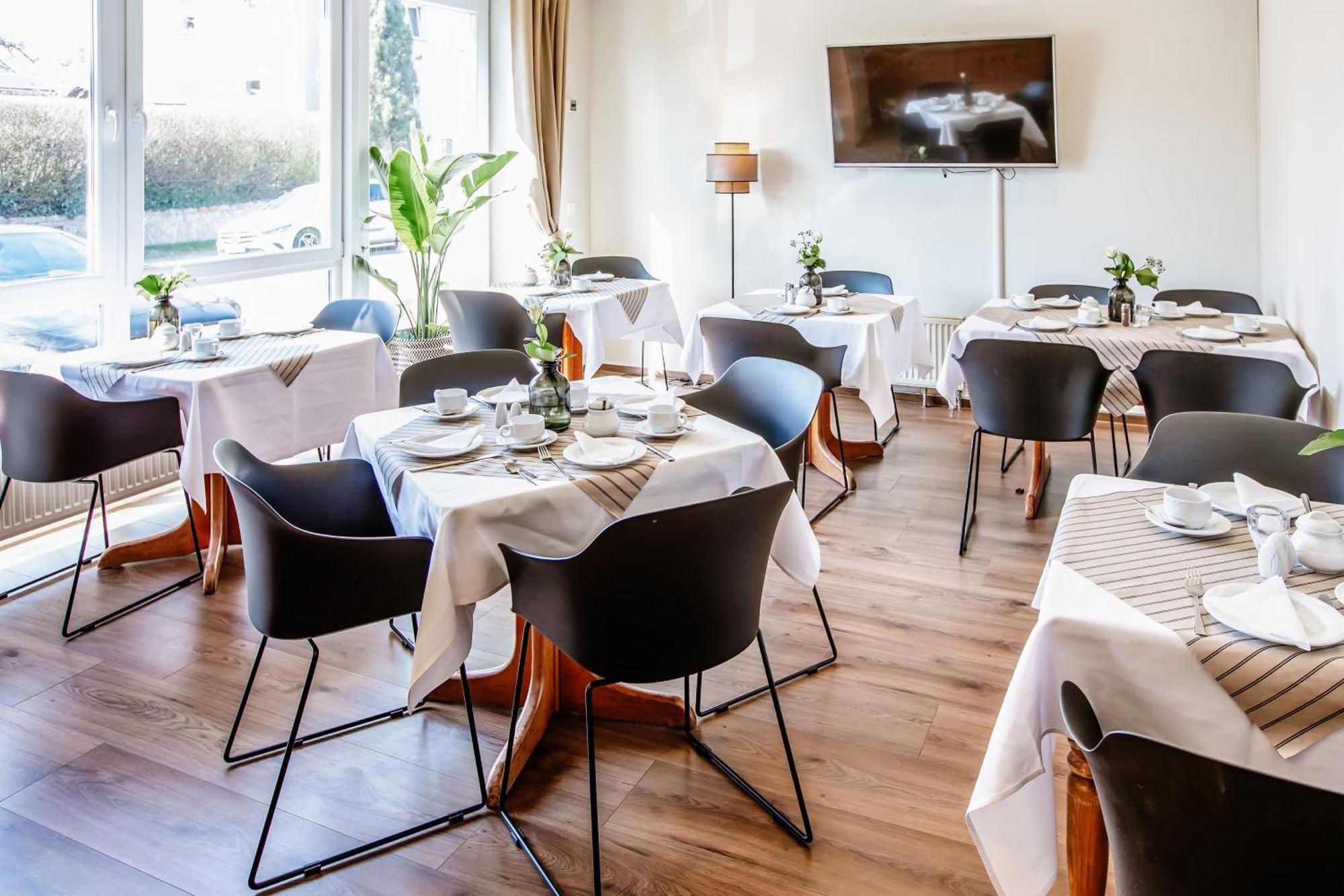 Hotel Und Restaurant Gartenstadt แอร์ฟวร์ท ภายนอก รูปภาพ