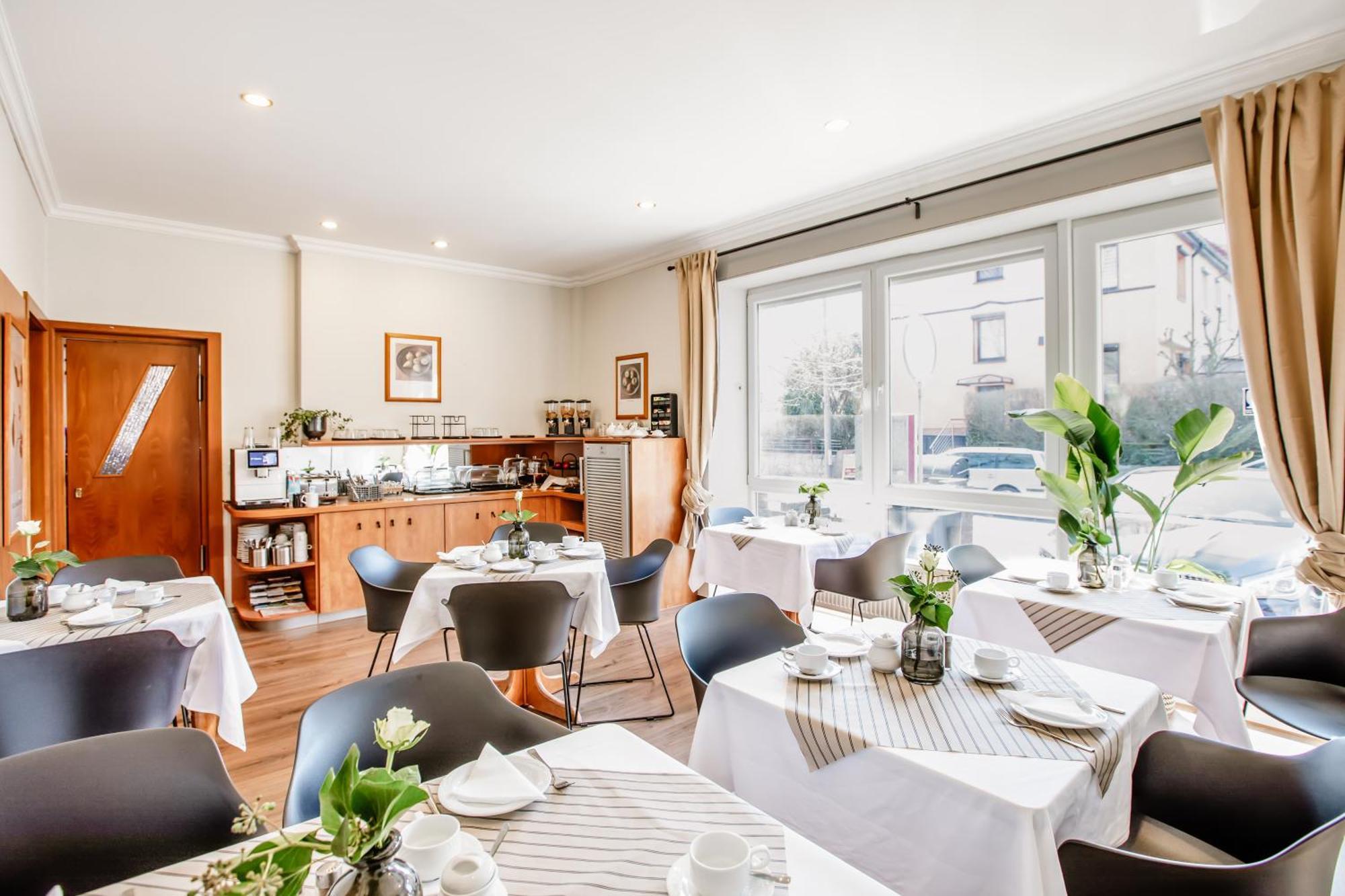 Hotel Und Restaurant Gartenstadt แอร์ฟวร์ท ภายนอก รูปภาพ