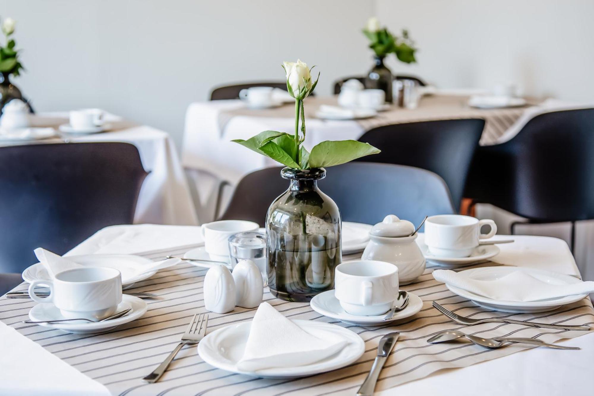 Hotel Und Restaurant Gartenstadt แอร์ฟวร์ท ภายนอก รูปภาพ